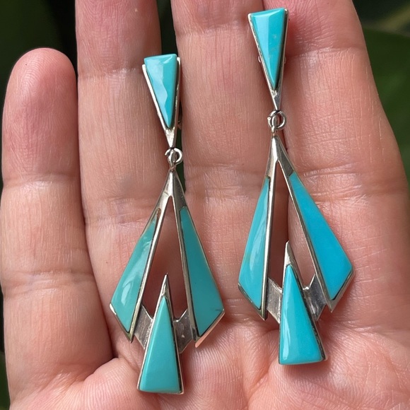 Signed Southwestern style turquoise sterling silver drop earrings - Picture 3 of 8